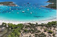 Immagine di 2025 | Sardegna e Corsica del sud | Luxury & Fun 3.0 | Crociera in flottiglia | 7 o 14 giorni | agosto |