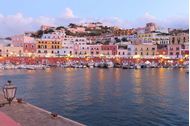 Immagine di 2025 | Procida - Ventotene, Ponza, Palmarola | Crociera su catamarano | 7 giorni | da maggio a settembre