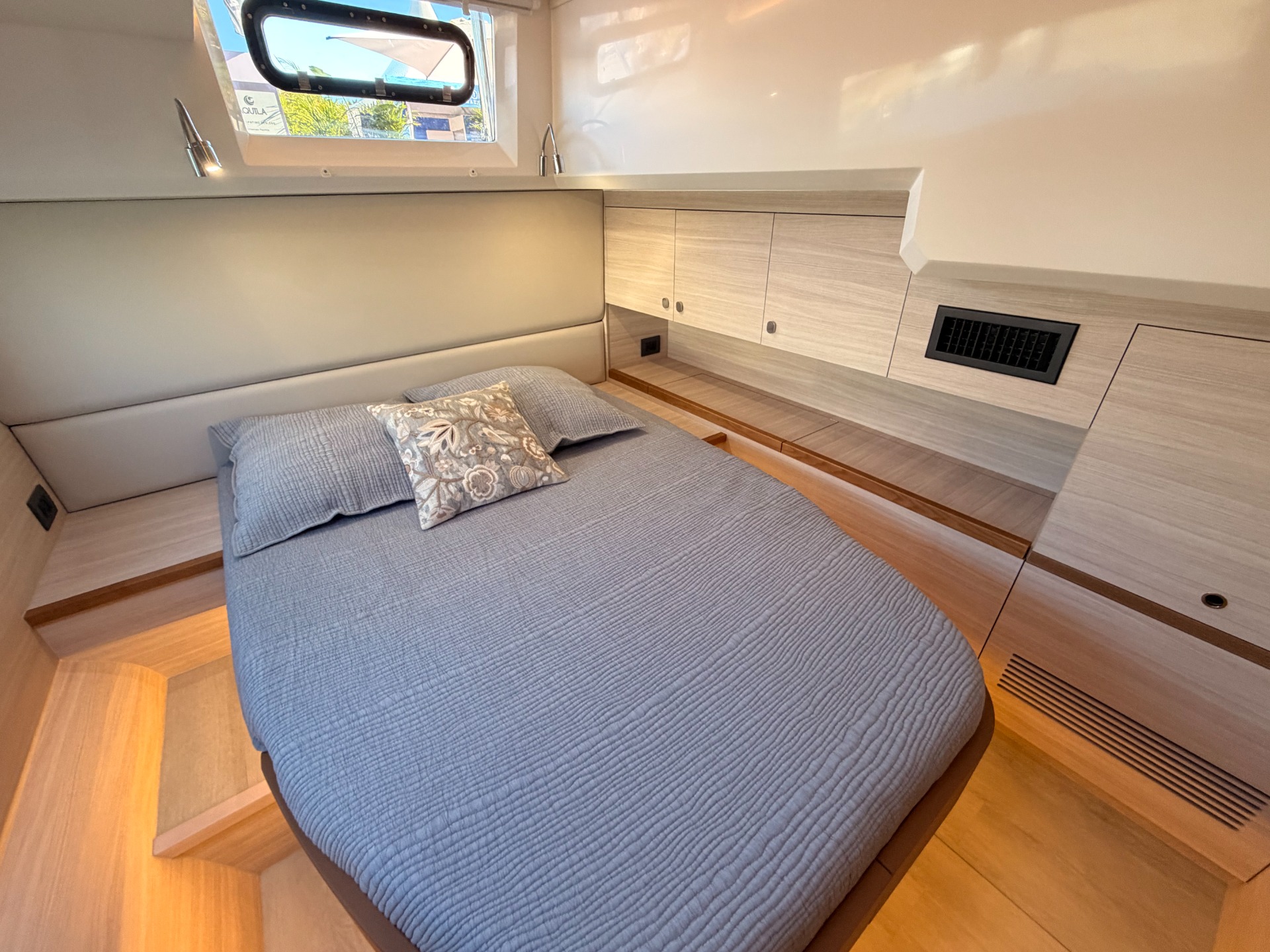 Aquila 45 Sail — cabina matrimoniale vista III