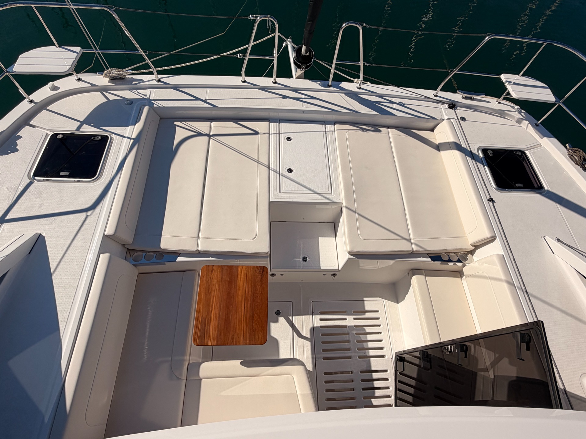 Aquila 45 Sail — flybridge vista dall’alto